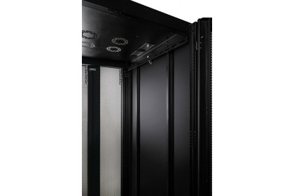 Серверный шкаф RackMann 22 U (600x800)