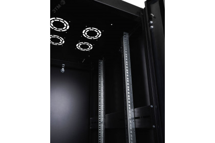 Серверный шкаф RackMann 42U (600x800)